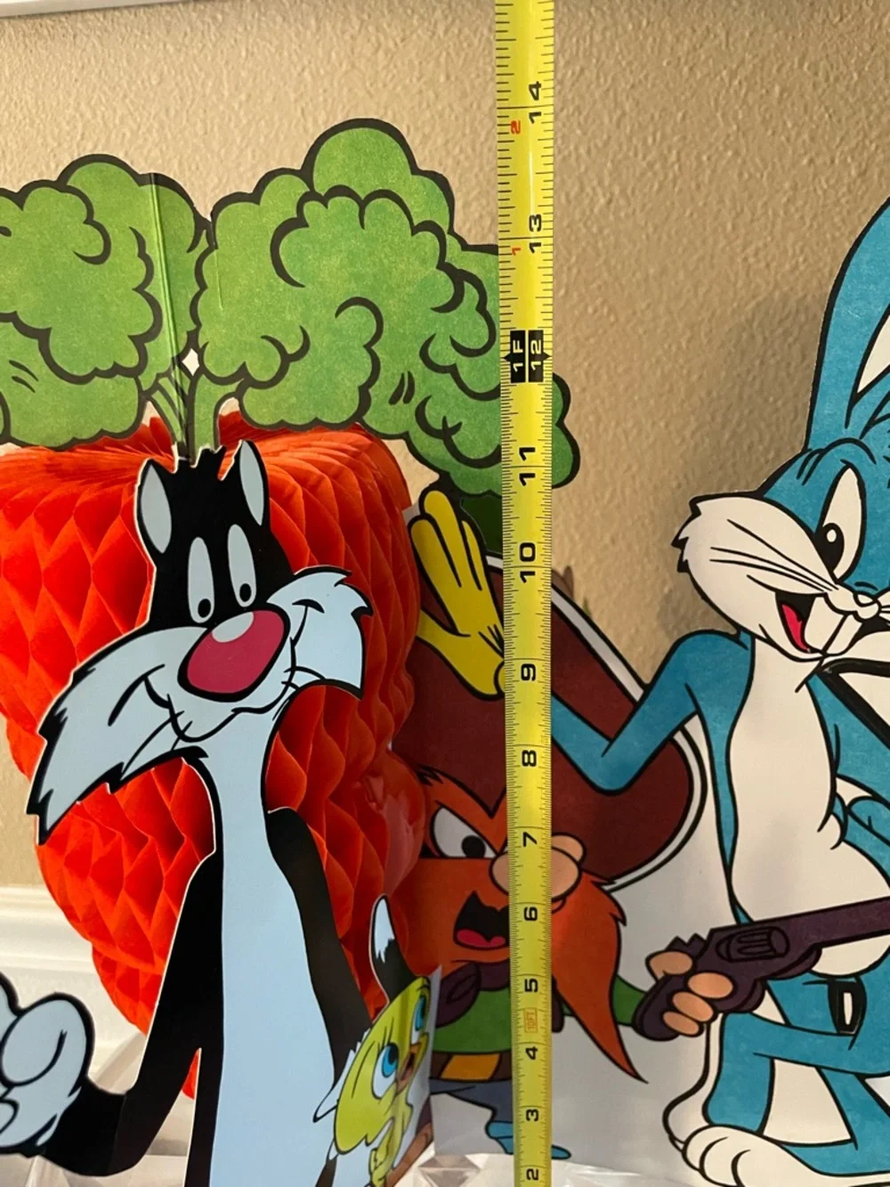 1977 Looney Tunes Carrot Honeycomb Table Centerpiece Bugs Yosemite Porky Sylvest